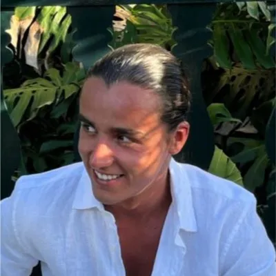 Leonard Farhat - Business developer